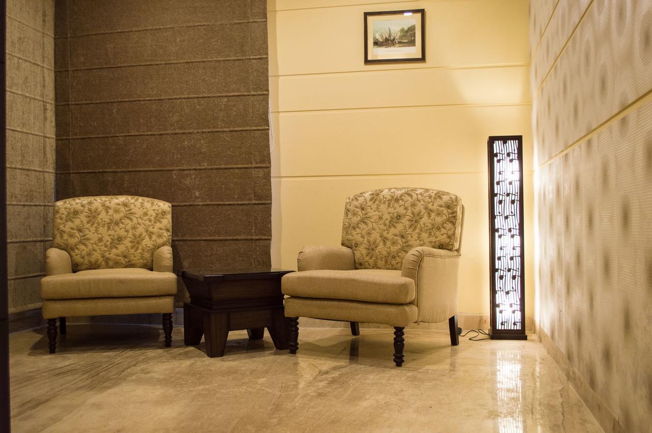 Corbett Wild Iris Spa And Resort Rāmnagar Eksteriør bilde