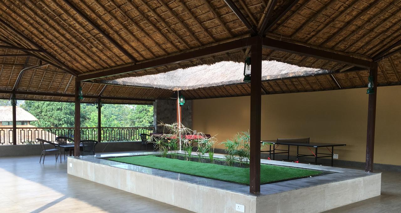 Corbett Wild Iris Spa And Resort Rāmnagar Eksteriør bilde