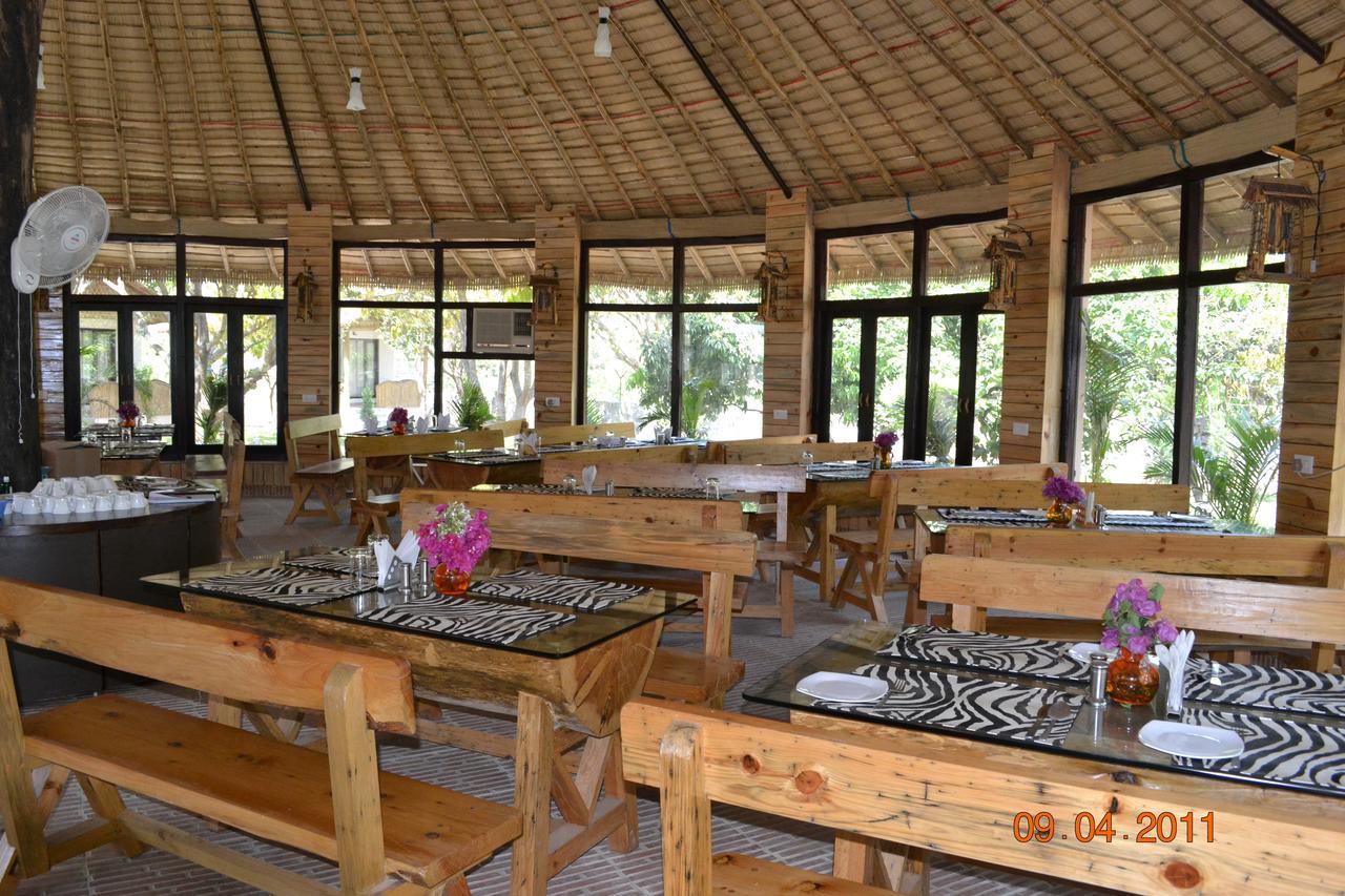 Corbett Wild Iris Spa And Resort Rāmnagar Eksteriør bilde