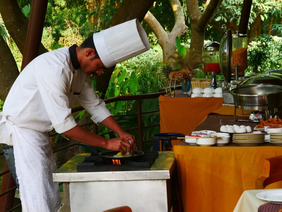 Corbett Wild Iris Spa And Resort Rāmnagar Eksteriør bilde